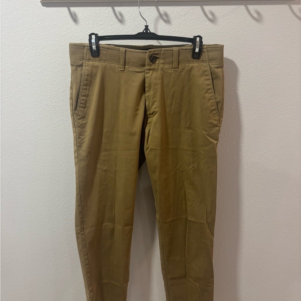 Haggar Men's Khaki Chinos